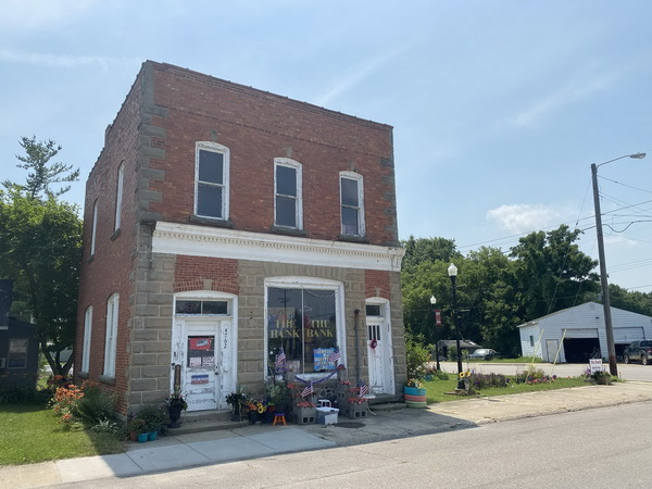 Applegate - Sept 2020 (newer photo)